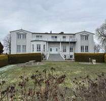 Wohnen mit Geschichte in Küstennähe: Zwei stilvolle Einheiten im Gutshof von Hohen Wieschendorf - Hohenkirchen