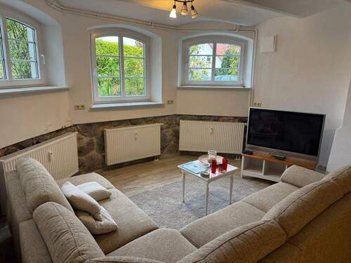 Bild 2 - 6 Zimmer Etagenwohnung zum Kaufen in Hohenkirchen