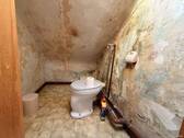 WC - 