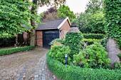 Garage - 
