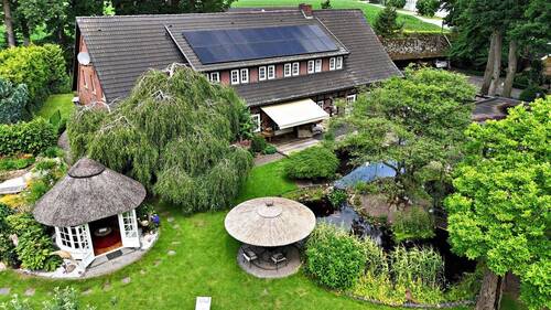 Titelbild - 8 Zimmer Einfamilienhaus zum Kaufen in Dötlingen