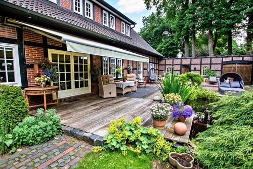 Terrasse mit Markise - 