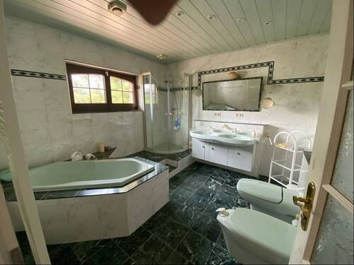 EG-Badezimmer - 