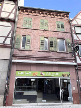 Bild1 - Wohnhaus mit Gewerbeeinheit und Potenzial für Wohnraumausbau