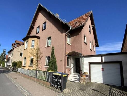Dreifamilienhaus - 9 Zimmer Mehrfamilienhaus, Wohnhaus zum Kaufen in Blankenhain