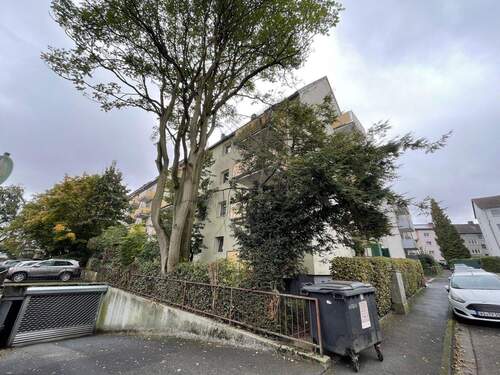 Alter Baumbestand - Etagenwohnung mit 40,00 m² in Wiesbaden zum Kaufen