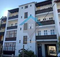 Wohnhaus mit Garagen und großen Hof in beliebter Südstadtlage zu verkaufen - Görlitz