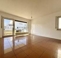 HOFHEIM DIEDENBERGEN: SCHÖNE WOHNEINHEIT IM HOCHPARTERRE MIT 2 BALKONEN