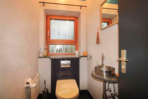 Gäse WC EG Wohnung - 