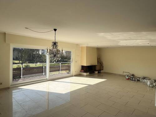 Wohnen-/Essen mit Kamin - 