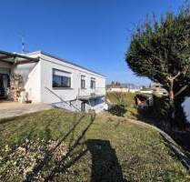 Großzügiger Bungalow mit Weitblick & Einliegerwohnung! - Obersulm Willsbach