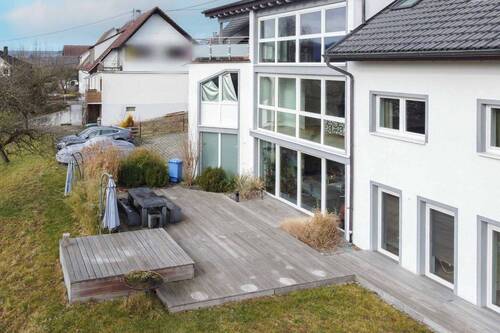 Terrasse - Garten - 1 Zimmer Mehrfamilienhaus, Wohnhaus zum Kaufen in Brigachtal