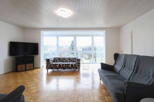 Wohnbereich EG - 1 Zimmer Mehrfamilienhaus, Wohnhaus in Brigachtal
