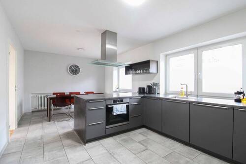 Küche EG - Mehrfamilienhaus, Wohnhaus mit 450,00 m² in Brigachtal zum Kaufen