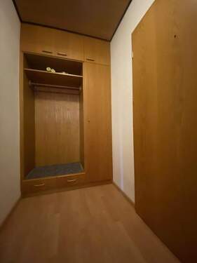 Garderobe - 