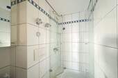 Duschbad mit WC - 