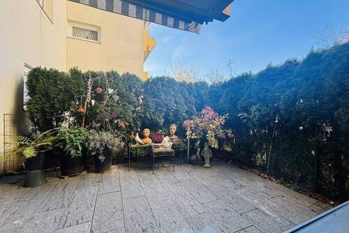 Terrasse - Etagenwohnung mit 105,00 m&sup2; in Esslingen zum Kaufen