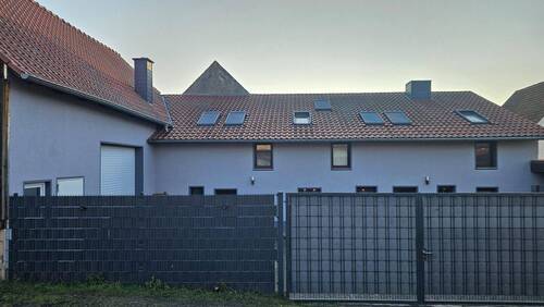 Bild 1 - Familienfreundlicher Hof mit PV, Wärmepumpe & großer Scheune