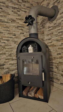 Heizofen im Wohnzimmer - 