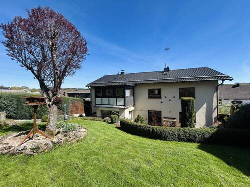 Gartenansicht - Mehrfamilienhaus, Wohnhaus mit 218,00 m&sup2; in Dahlem zum Kaufen