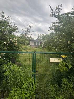 Gartenhaus + Grundstück - 2 Zimmer Mehrfamilienhaus, Wohnhaus in Berlin