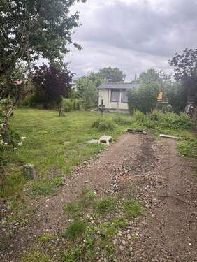 Gartenhaus + Grundstück - Mehrfamilienhaus, Wohnhaus mit 35,00 m² in Berlin zum Kaufen