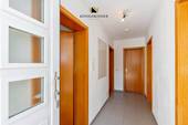 Wohnungseingang - 2 Zimmer Etagenwohnung in Schorndorf