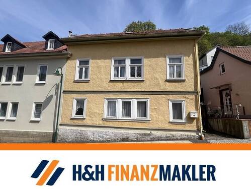 Titelbild - Wohnen mit Wohlfühlcharakter - Charmantes Einfamilienhaus mit Wintergarten und Sauna