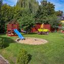 Garten mit Spielplatz - 