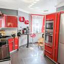 Moderne Küche in Rot - Einfamilienhaus mit 160,00 m² in Görlitz zum Kaufen