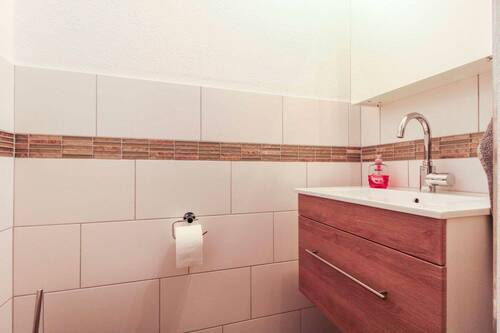 Gäste-WC EG - 