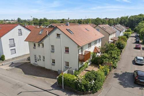 Doppelhaushälfte in ruhiger Lage - Kreativ und flexibel: Ein- bis Zweifamilienhaus (DHH) in toller Lage