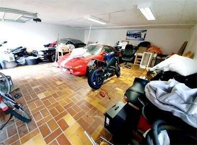 Garage 2 - 