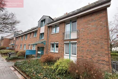 Vorderansicht - 3 Zimmer, Garten und Tiefgarage