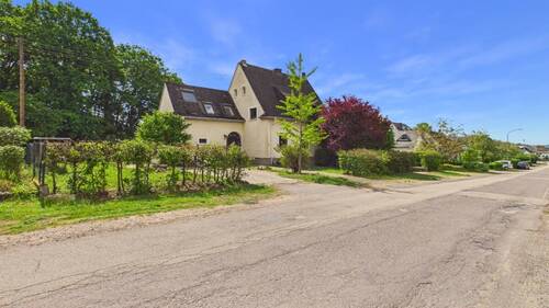 Straßenansicht - Kreuzweiler: Einfamilienhaus nahe der luxemburgischen Grenze