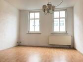 Wohnzimmer - 4 Zimmer Etagenwohnung zur Miete in Gotha