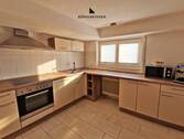 Freundliche Küche mit Essplatz - Anleger-Schnäppchen! Helle 2-Zimmer-Wohnung in Murr