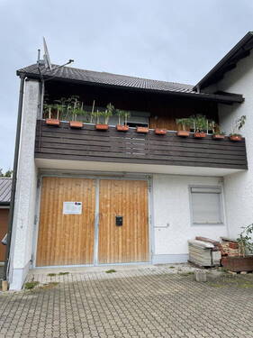 Hausansicht - 6 Zimmer Mehrfamilienhaus, Wohnhaus in Fraunberg