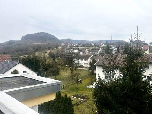 Blick Balkon - 2 Zimmer Etagenwohnung in Geislingen an der Steige