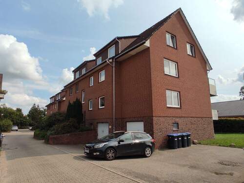 Bleckede HausNr. 9 Wohnhaus - 3 Zimmer Etagenwohnung zum Kaufen in Bleckede