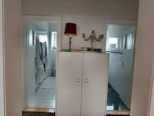 Bad und WC Eingangview - 