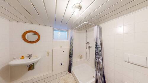 Badezimmer UG - 