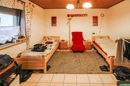 Schlafzimmer_Wohnzimmer EG - 