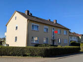 Straßenansicht - Eigentumswohnung mit Gartenanteil