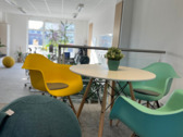 Sitzgruppe mit Blick zum Eingang - 