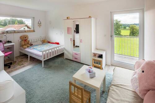 Ö Zimmer Obergeschoss - 