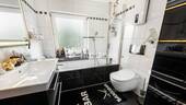 1. OG Badezimmer 2 - 