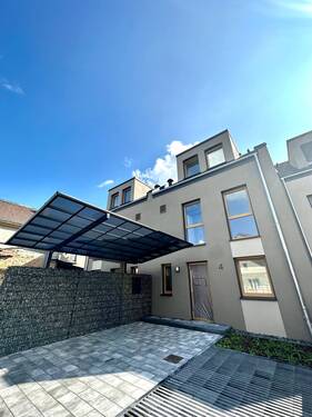 Reihenhaus 2 - Eingang - 