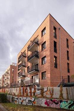 Hausansicht - 3 Zimmer Etagenwohnung zur Miete in Berlin