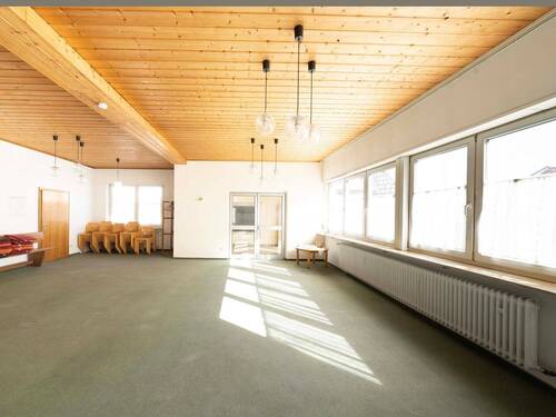 Räumlichkeiten EG - 